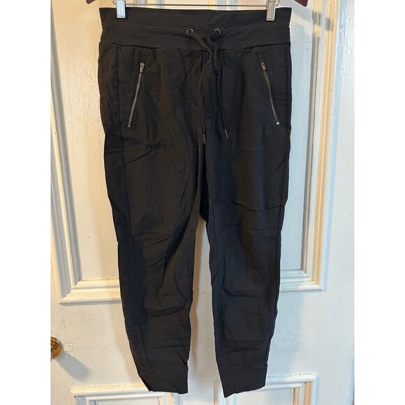 Athleta Pants - Athleta Trekkie North Jogger Sz 6